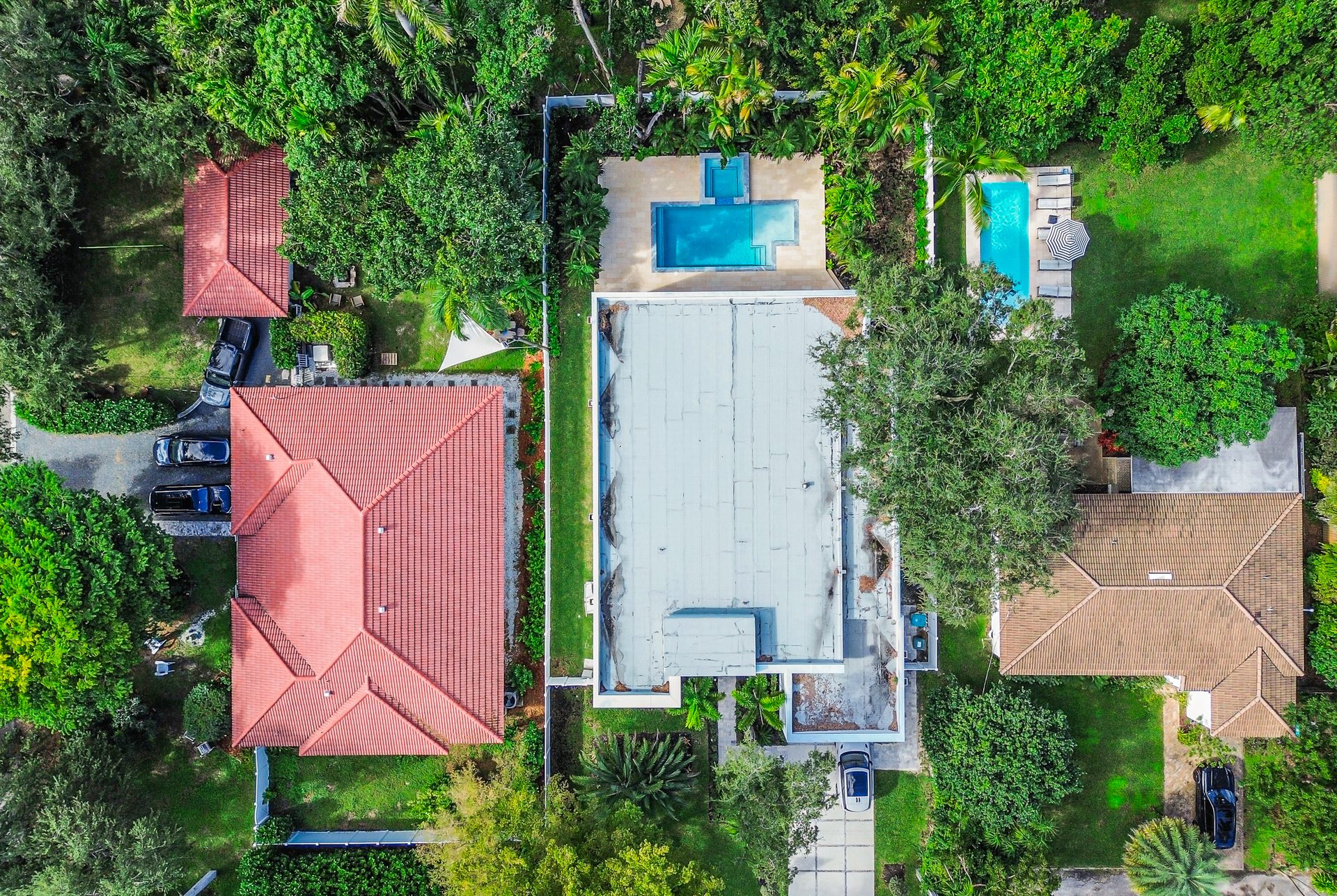 A Snapwire single-property listing website